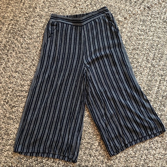 Sadie & Sage Pants - Navy Blue & White Wide Leg Dress Cropped Pants